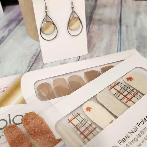 Retired Color Street Bundle- Fall - Picture 3 of 6